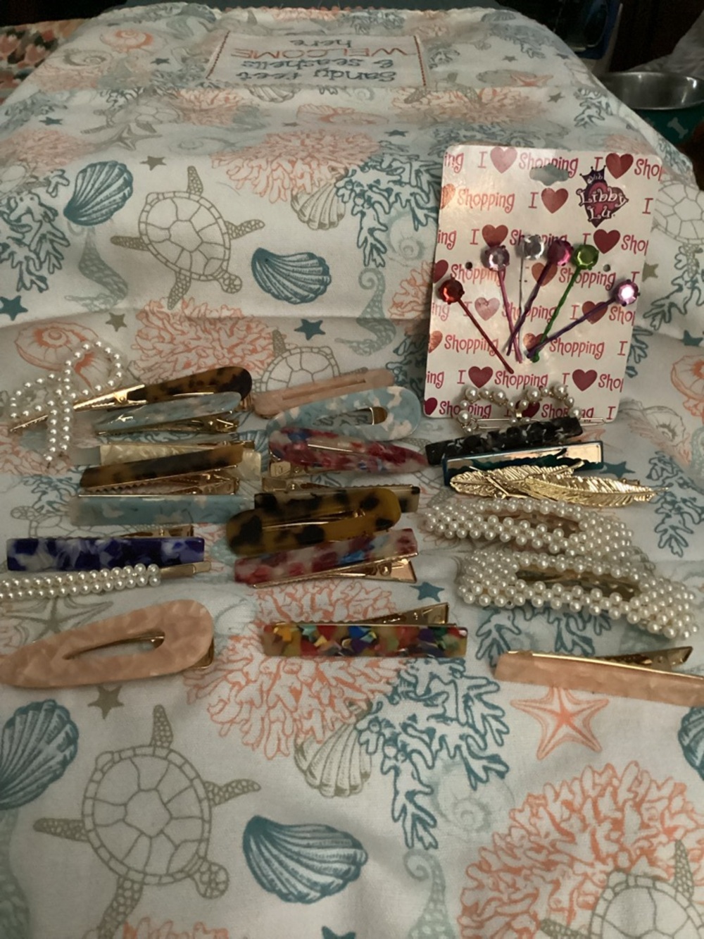 Women’s Assorted Hair Clip Set - Pearl, Tortoiseshell & Multicolor Accents